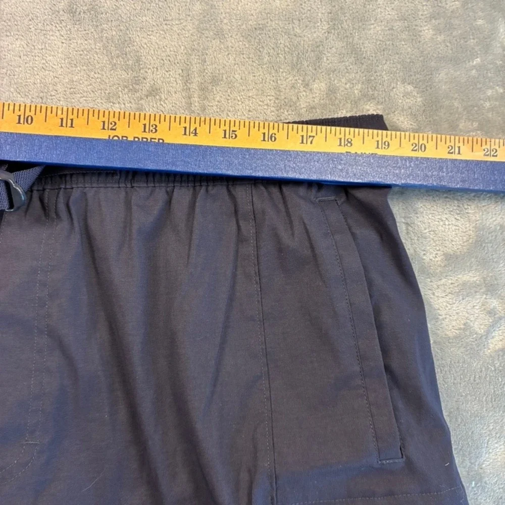 The North Face Men's Cargo Shorts Navy Blue Hiking Outdoor Stretch XL 36x5in
